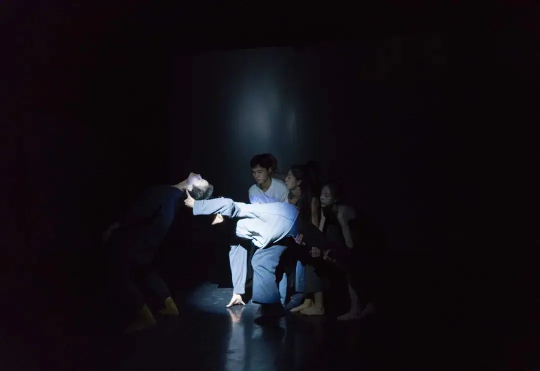 “演绎每个人心中的茧房”:看《茧房》在p4剧场如何碰撞发生 原文图像 19